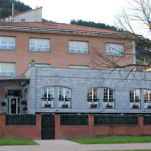 - Adults Only 3* Gernika